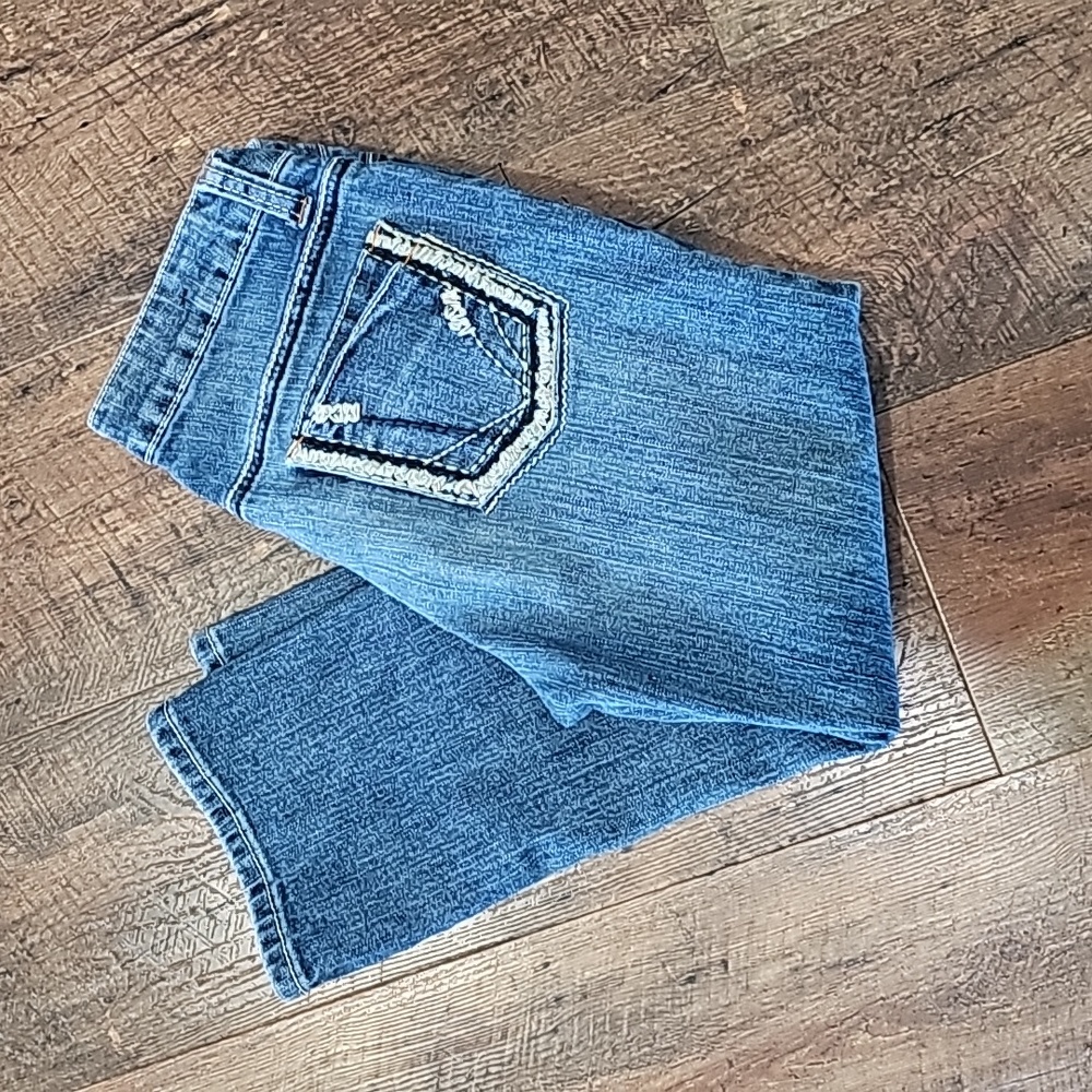 Karma Blue Women's Size 9 Capris